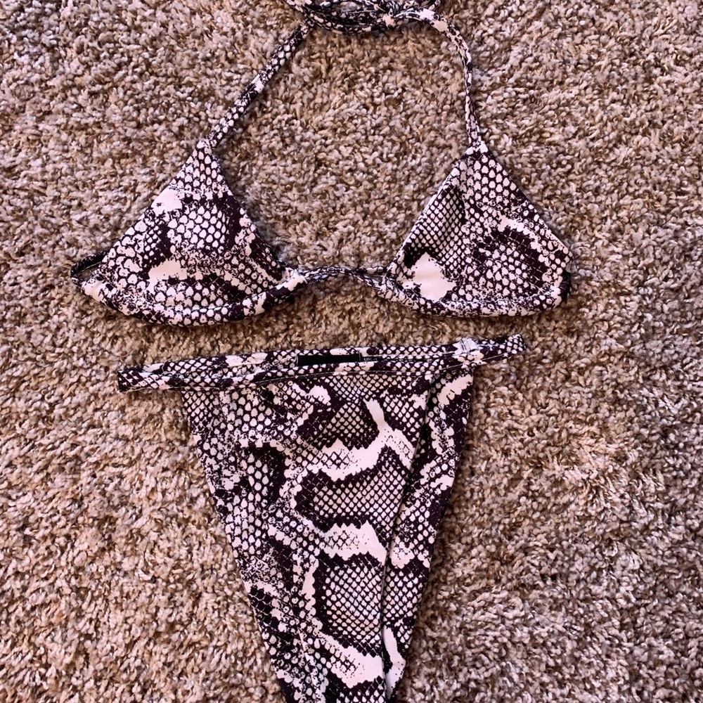 Pretty little thing snakeskin bikini